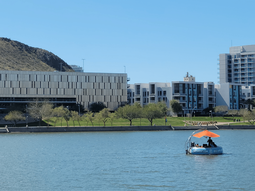 Boat floating on Tempe Town Lake